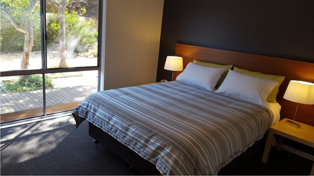 Coorong Waterfront Retreat Villa Meningie Eksteriør billede