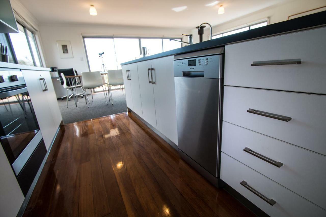 Coorong Waterfront Retreat Villa Meningie Eksteriør billede